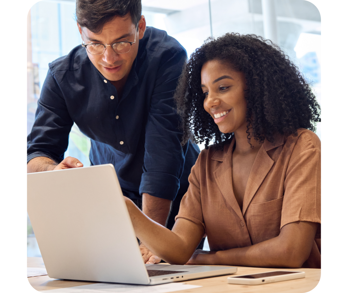 ST-photo-two-people-looking-at-laptop-001-1201x1014-e4f3d9d